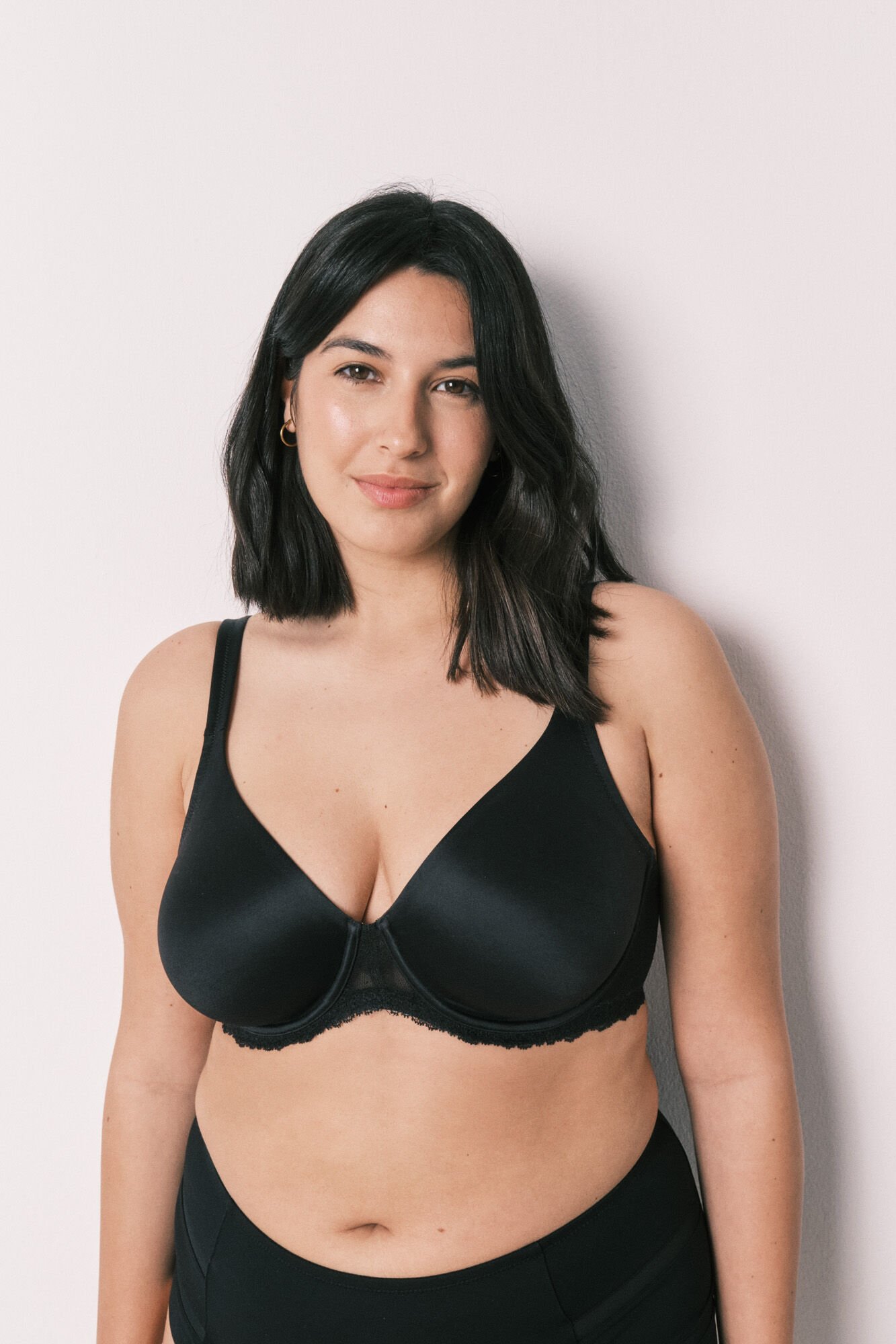 Women'secret Brasier reductor de microfibra y encaje negro REAL