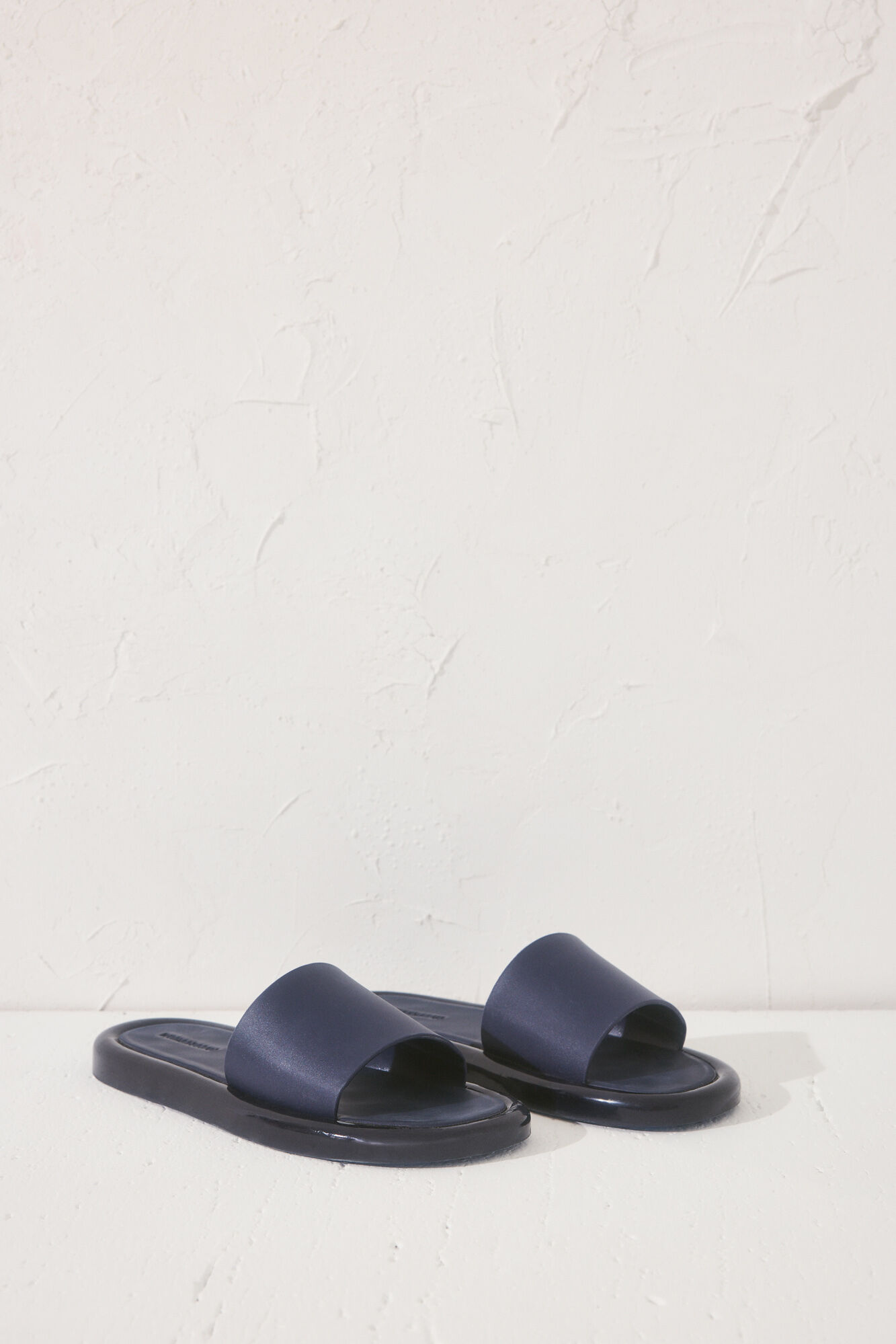 Women'secret Chanclas con pala en color azul marino