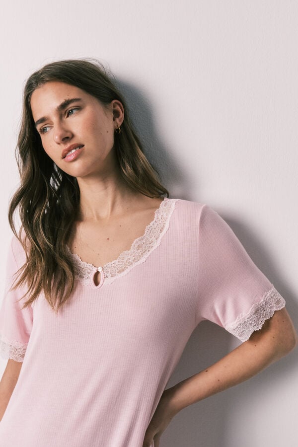 Women'secret Camis&oacute;n midi de viscosa y encaje rosa rosa