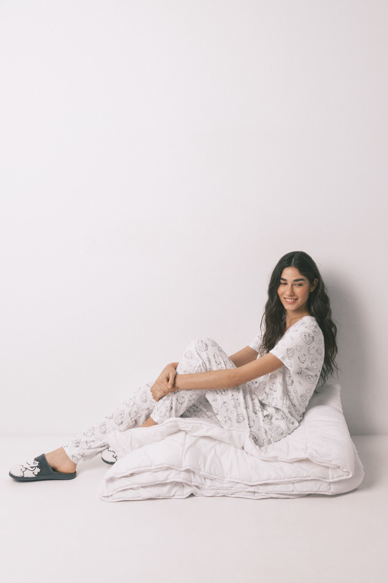 Women'secret Pijama acanalada suave estampada de Moomin blanca