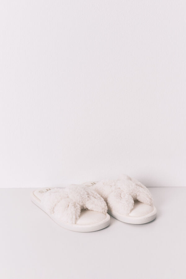 Womensecret Pantufla blancas de borrego marfil