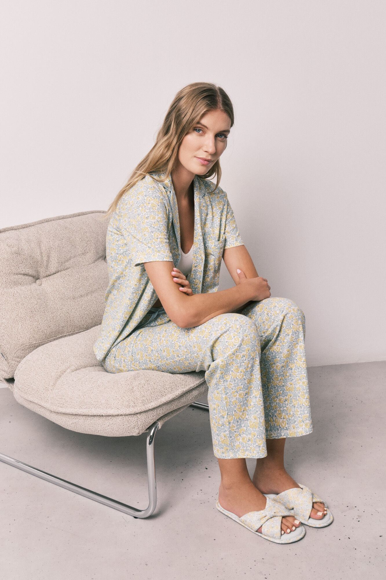 Women'secret Pantuflas con nudo de florecitas