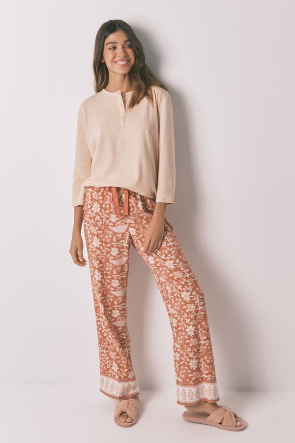 Womensecret Pantalón largo de viscosa con estampado floral naranja naranja