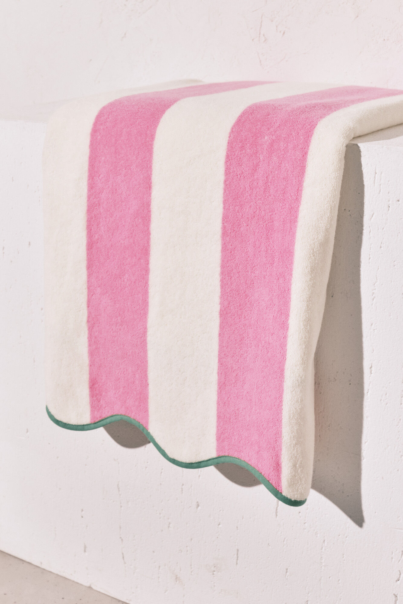 Women'secret Toalla estampado de rayas de 100% algod&oacute;n