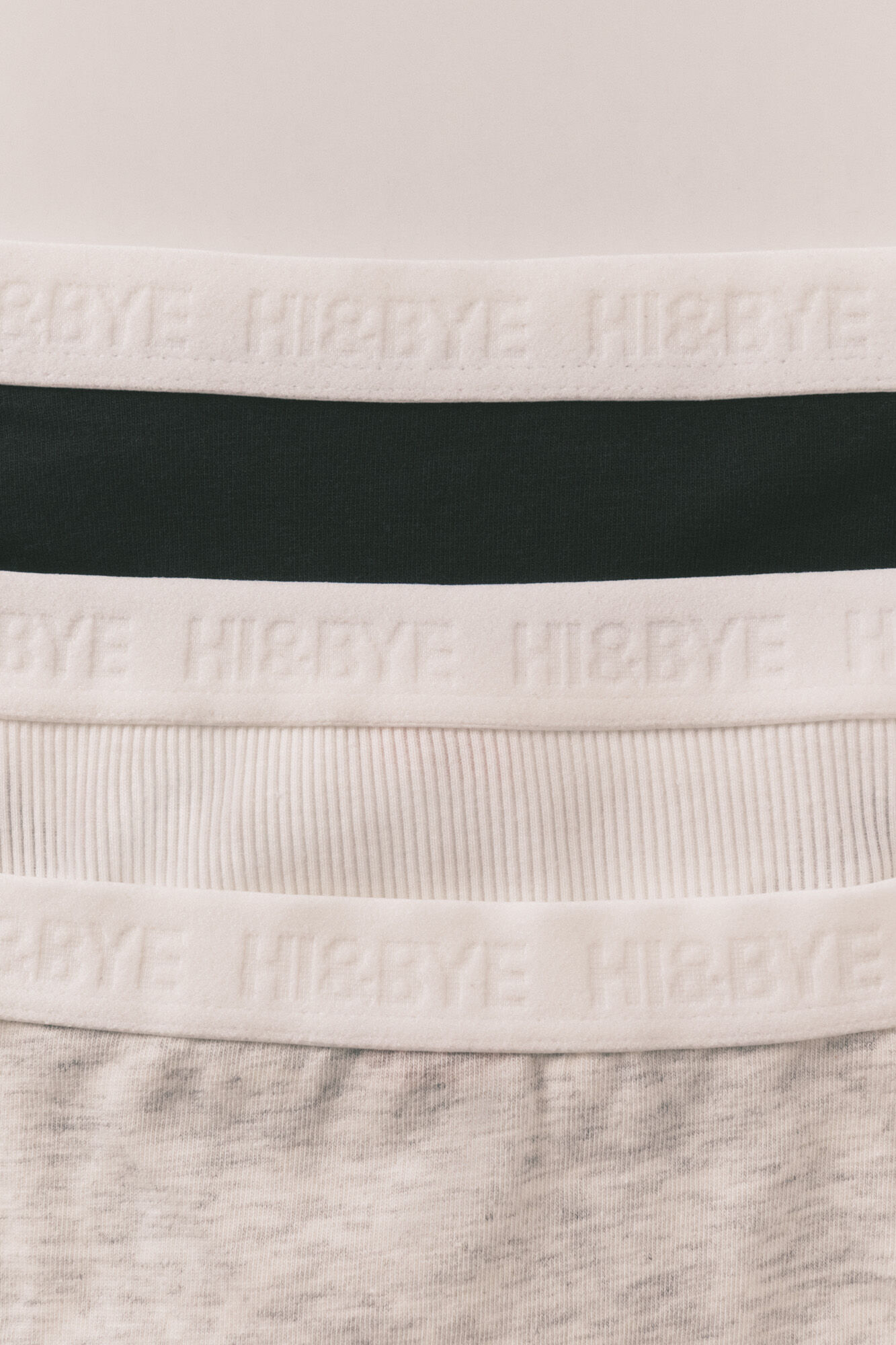 HI&BYE Paquete de 3 tangas negro, blanco y gris
