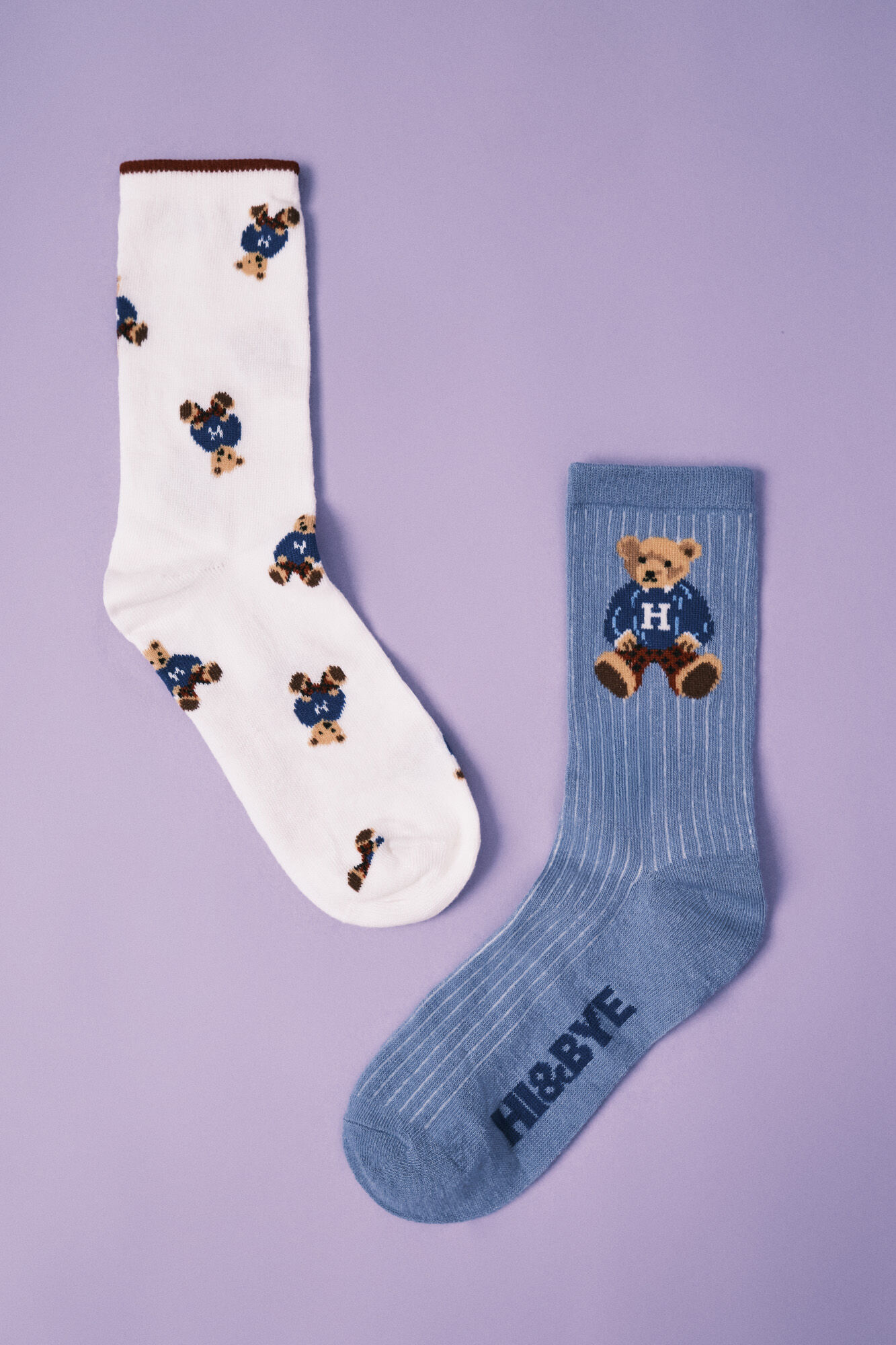 HI&BYE Pack 2 calcetines azul y beige de osito