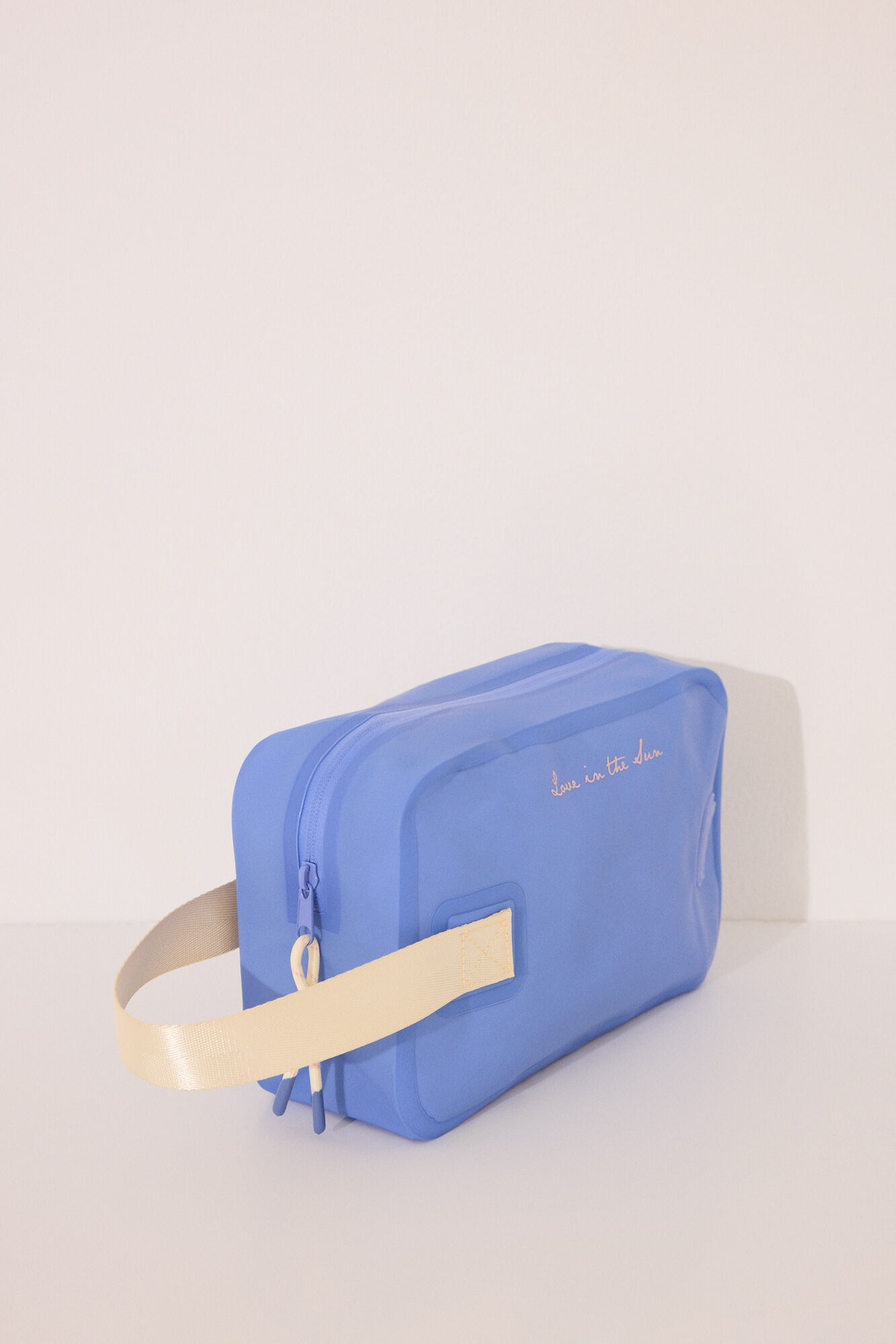 Women'secret Neceser mediano resistente al agua con asa lateral