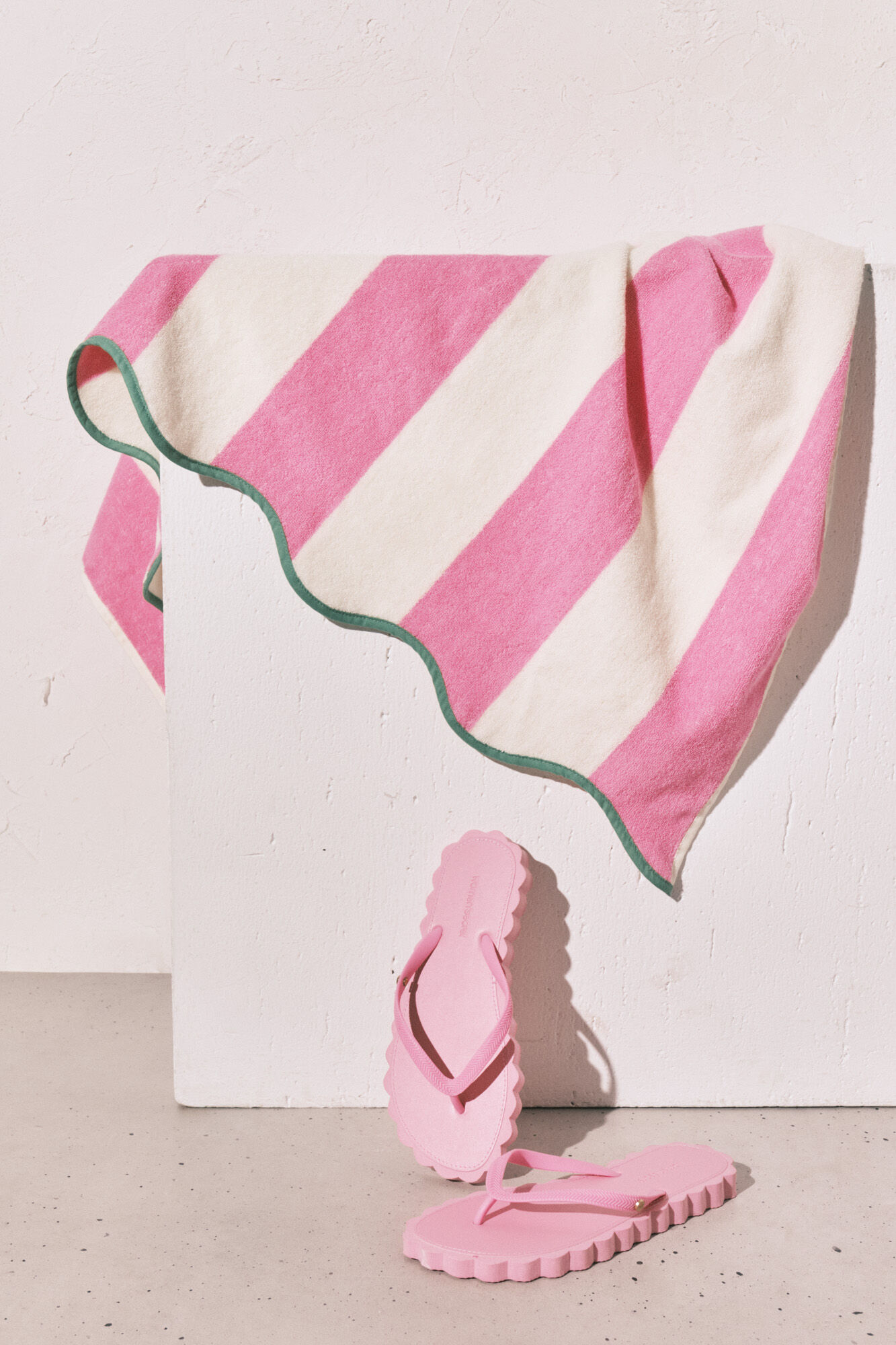 Women'secret Toalla estampado de rayas de 100% algod&oacute;n