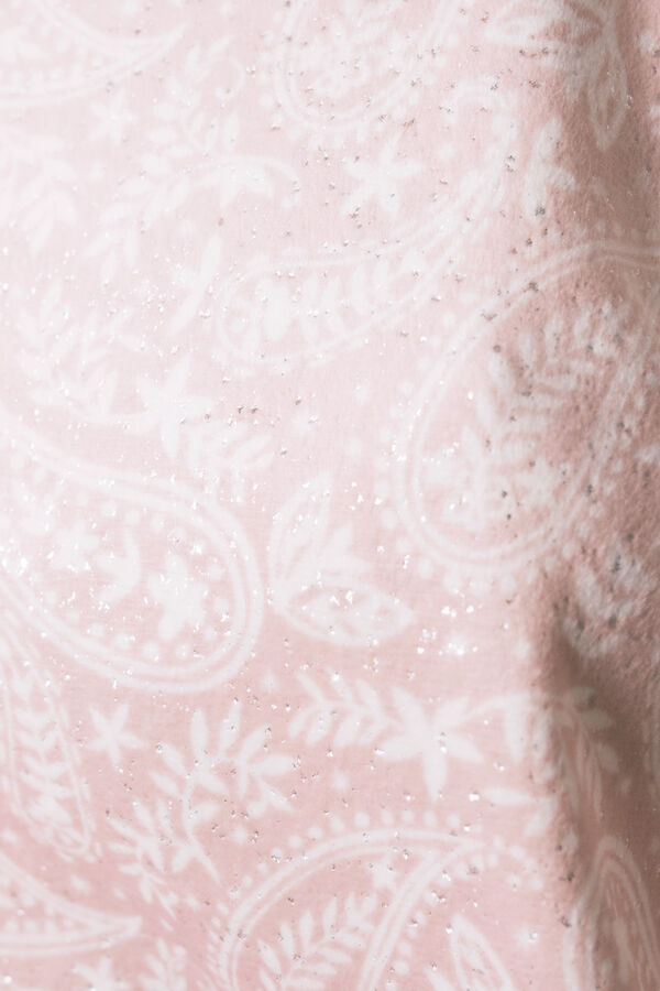 Women'secret Pijama larga de terciopelo rosa suave con terciopelo . rosa