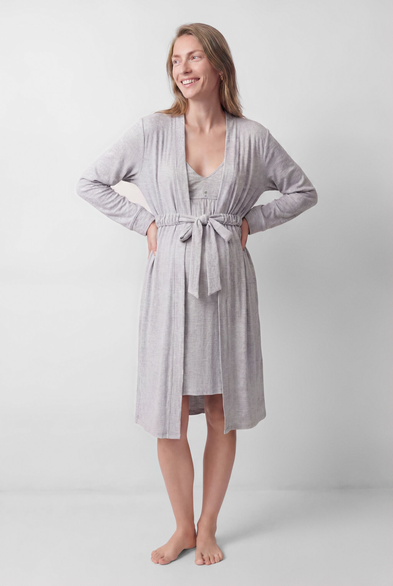 Women'secret Bata midi con cintur&oacute;n gris