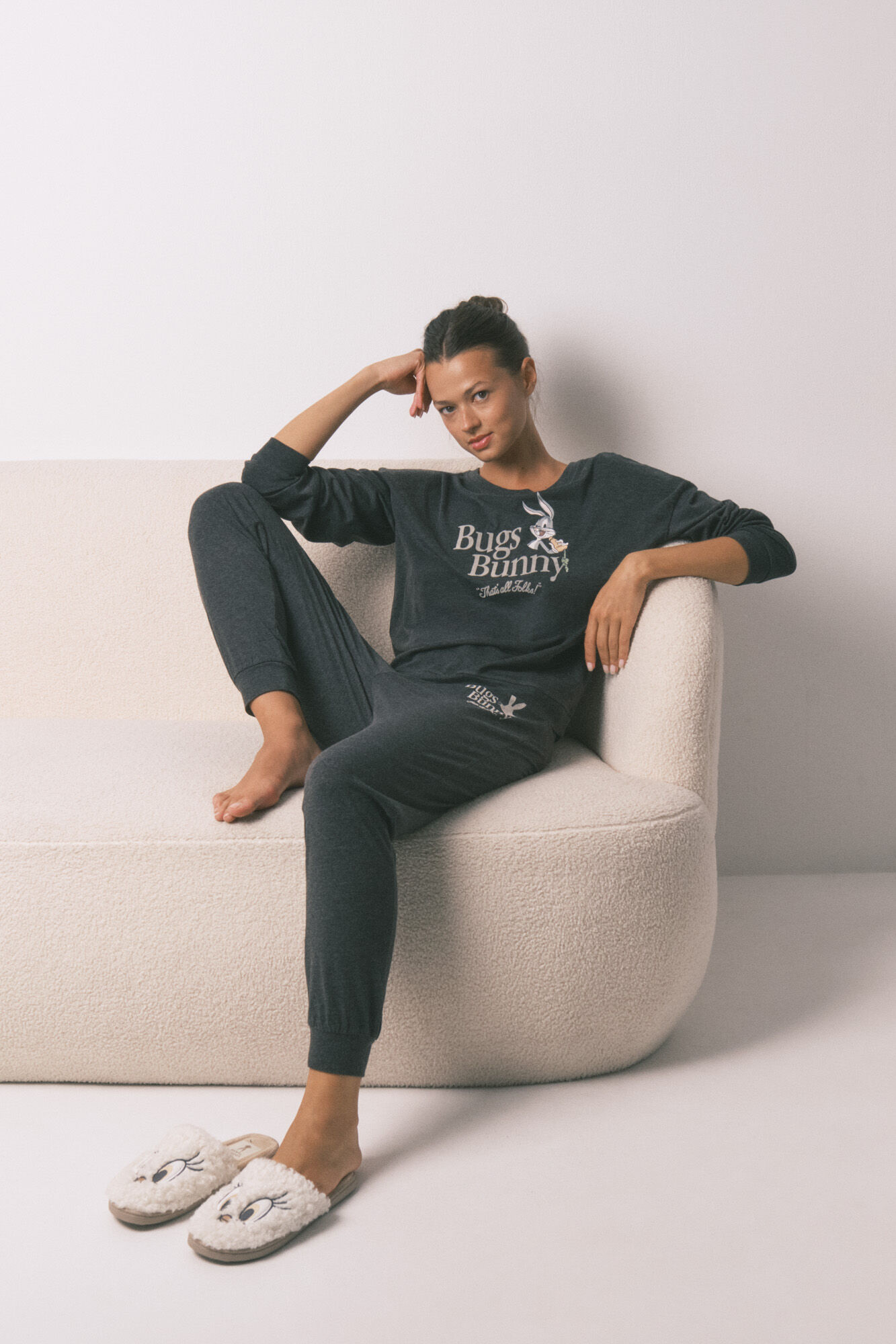 Women'secret Pijama larga de algod&oacute;n gris de Bugs Bunny