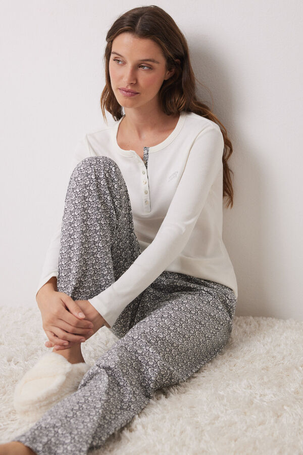 Womensecret Pijama larga paisley blanca gris