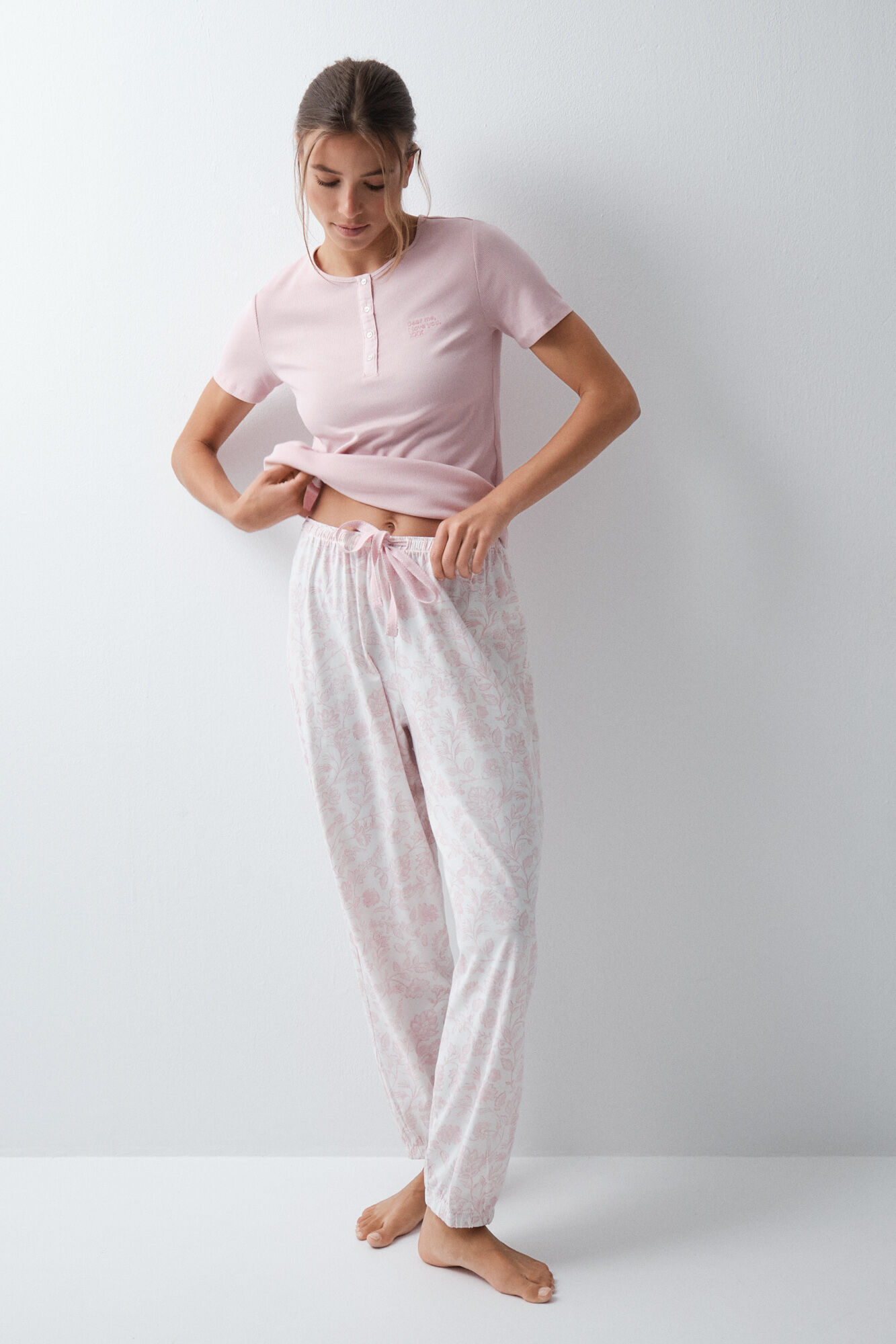 Women'secret Pijama larga de manga corta de algod&oacute;n con estampado floral rosa
