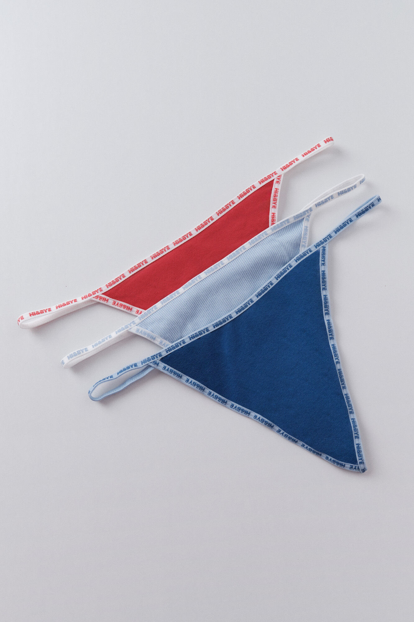 HI&BYE Pack de 3 tangas , rojo, azul, azul