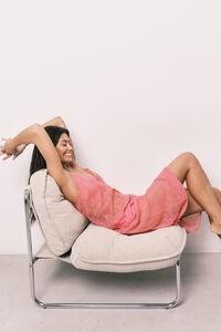 Women'secret Camis&oacute;n midi de encaje con tirantes y volantes