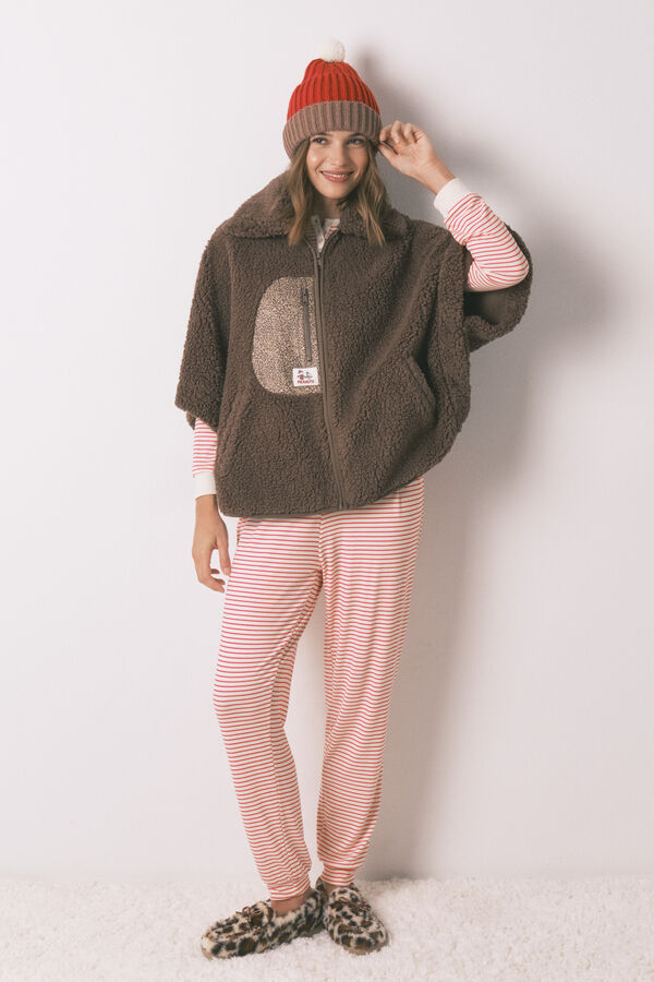 Women'secret Bata short tipo poncho de borrego de Snoopy marr&oacute;n caf&eacute;