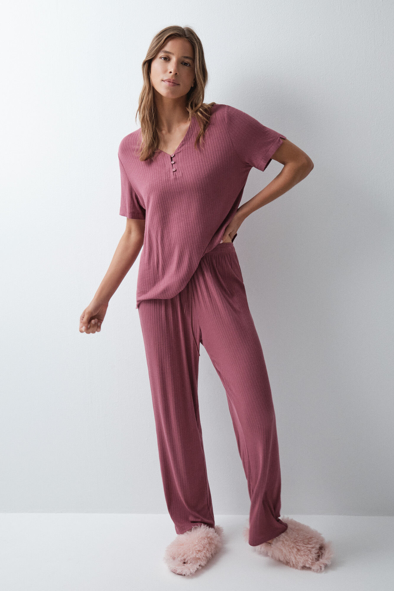 Women'secret Pijama larga de manga corta granate