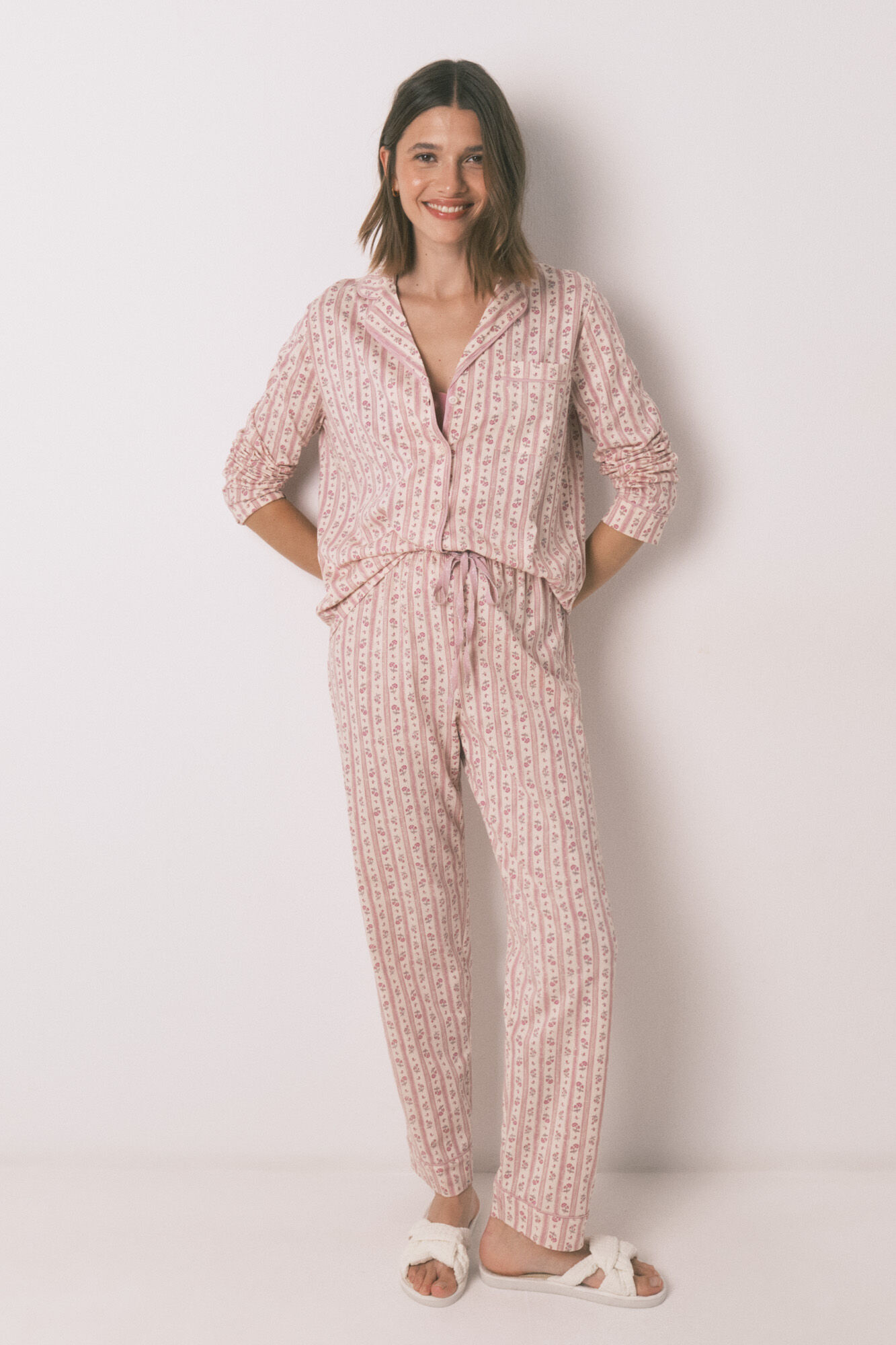 Women'secret Pijama camisera 100% algod&oacute;n con flores rosas