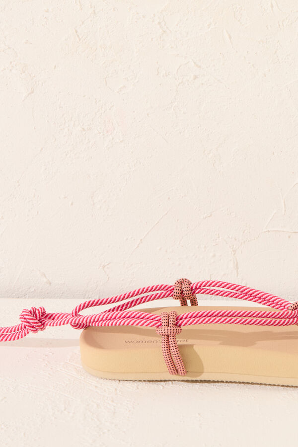 Womensecret Chanclas con tirantes 100% humectables estampado