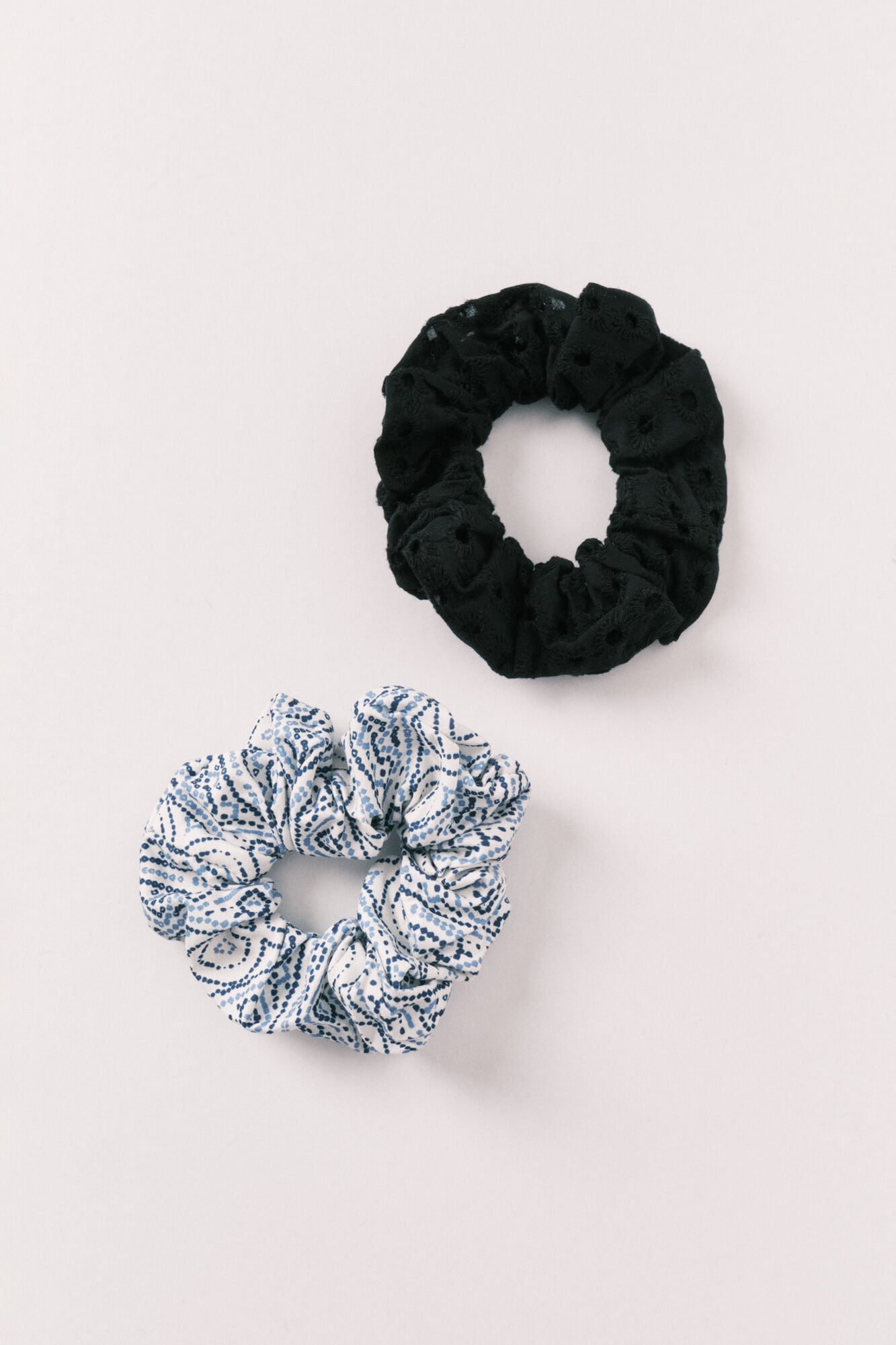Women'secret Pack 2 scrunchies medianos variados negro