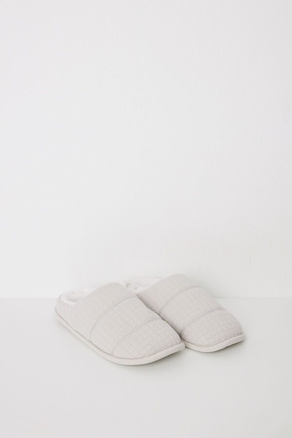 Womensecret Pantuflas para casa cerradas con relleno beige beige