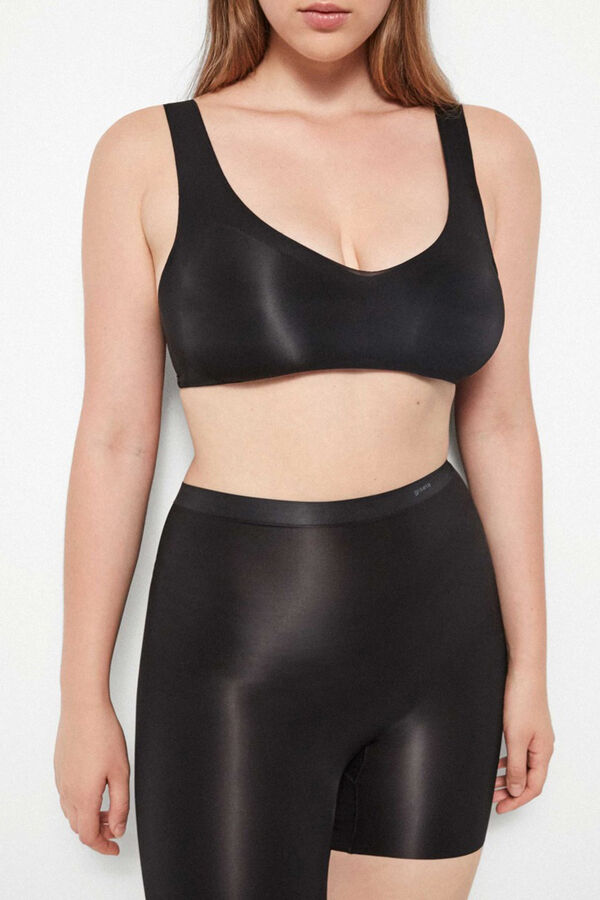 Gisela Pantalón acabado invisible negro