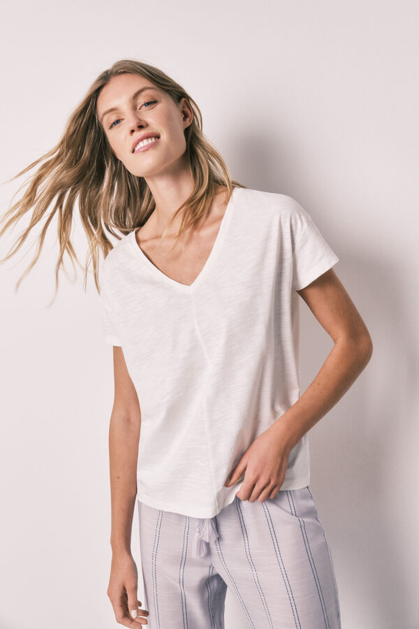 Women'secret Pijama larga de algod&oacute;n de rayas lila de manga corta marfil