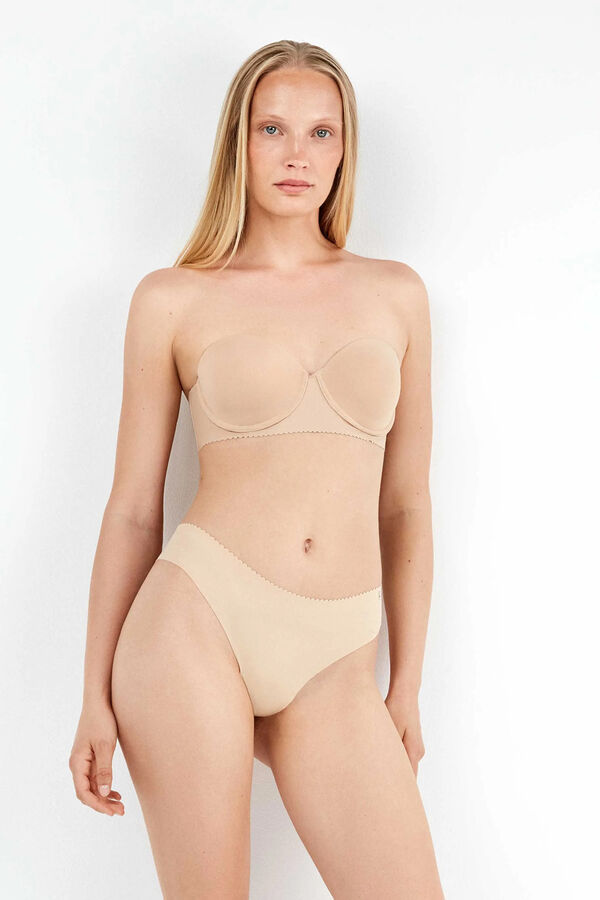 Gisela Panty tanga invisible microfibra caf&eacute;