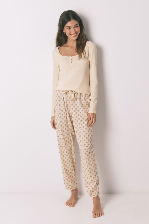 Women'secret Pijama larga estampado de flores de algod&oacute;n amarilla marfil